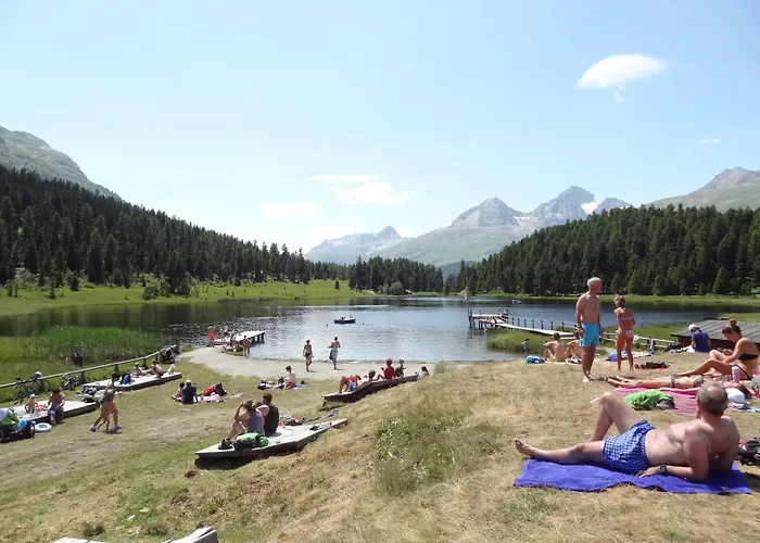 מלון Randolins 3*